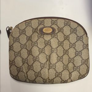 SOLD **Gucci pouch - vintage